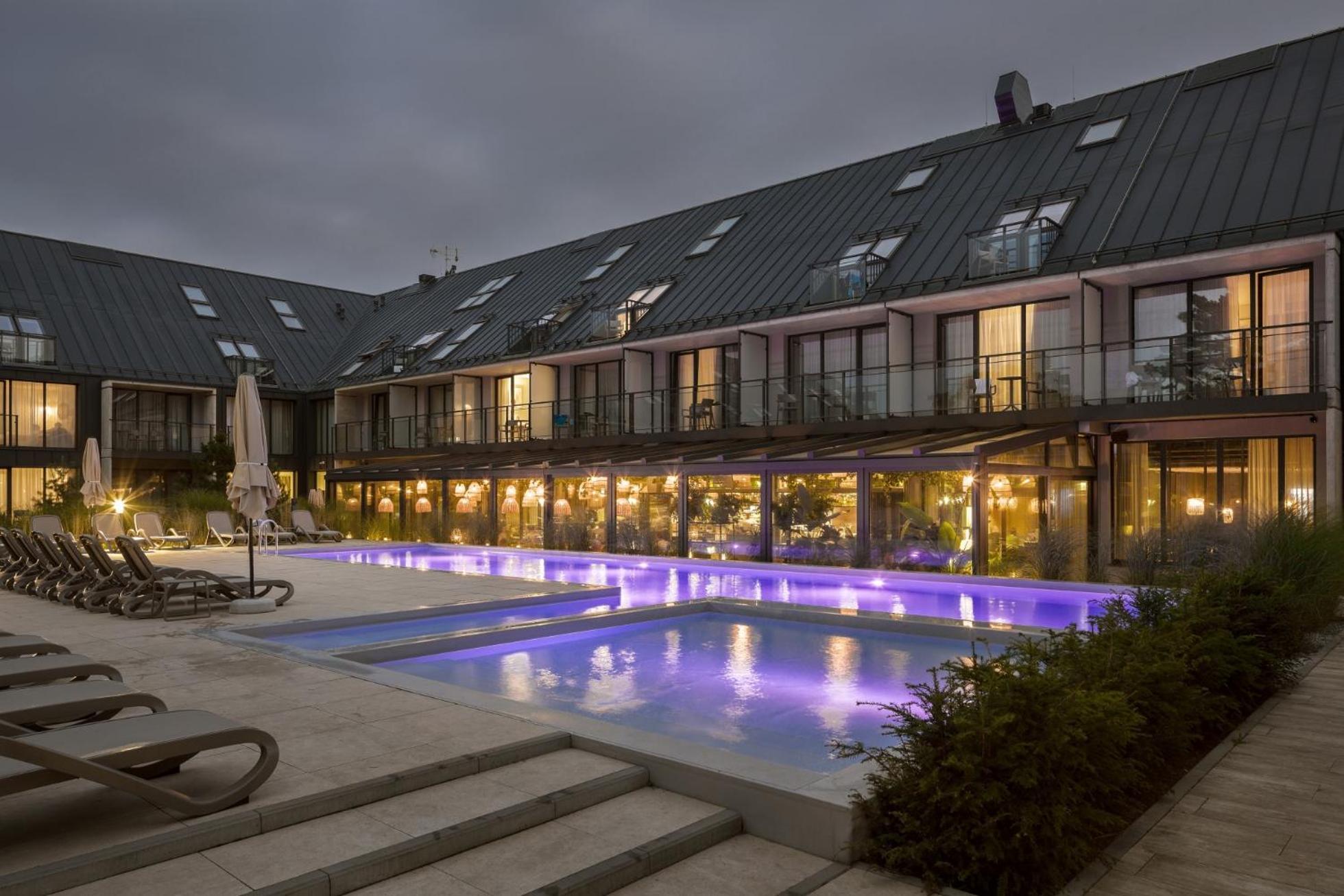 Hotel Saltic Resort & Spa Łeba Dış mekan fotoğraf